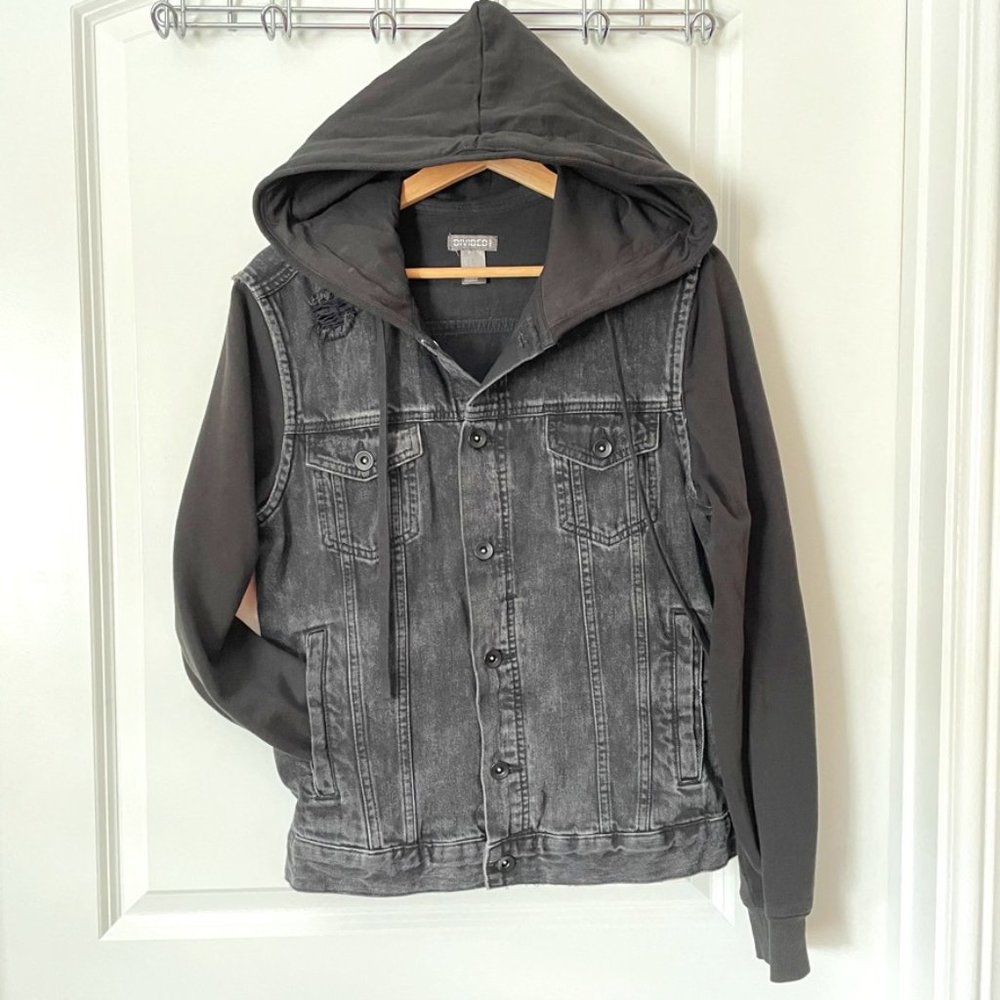 Washed Denim/Jersey-Lined with Drawstring Hood S